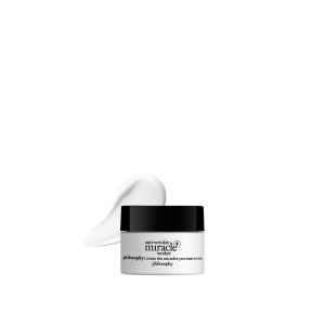 travel-size line-correcting moisturizer